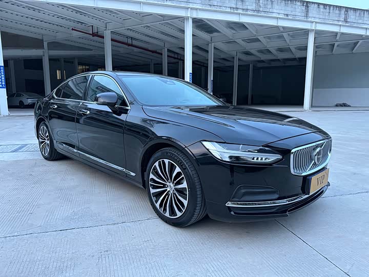 Volvo S90 2024 B 5 — фото 3