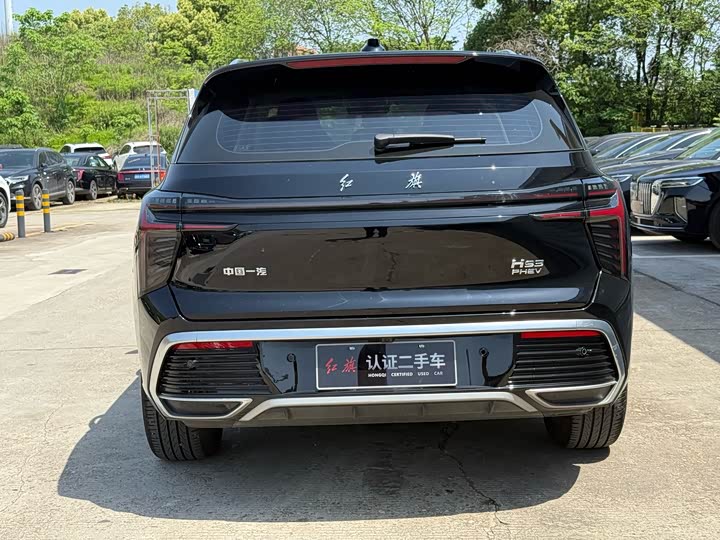 Hongqi HS3 PHEV 2024 115km — фото 5