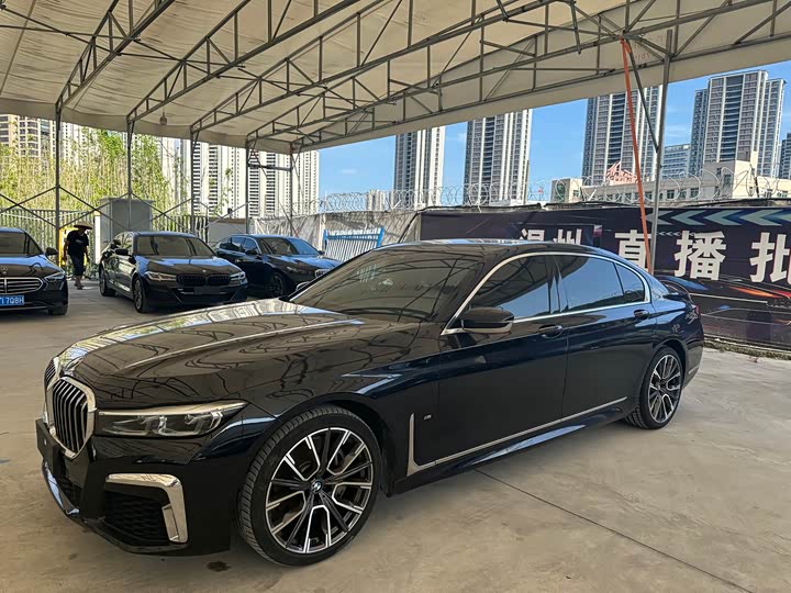 BMW 7-Series 2019 740 Li Leading M — фото 5