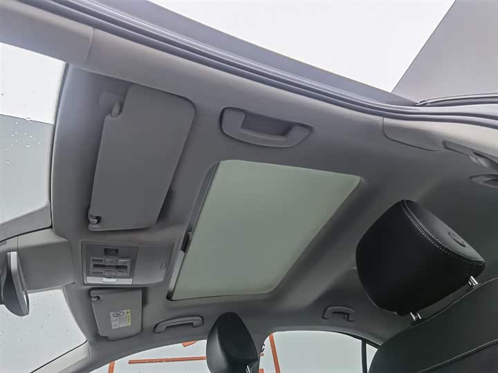Skoda Superb — фото 14
