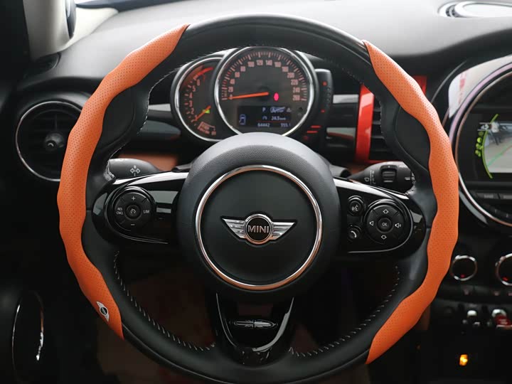 MINI Hatch — фото 10
