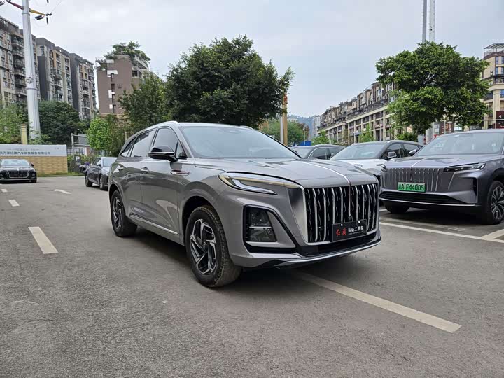 Hongqi HS3 2023 1.5 T 2 WD — фото 3