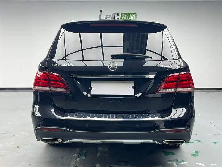 Mercedes-Benz GLE 2017 GLE 400 4 MATIC — фото 4