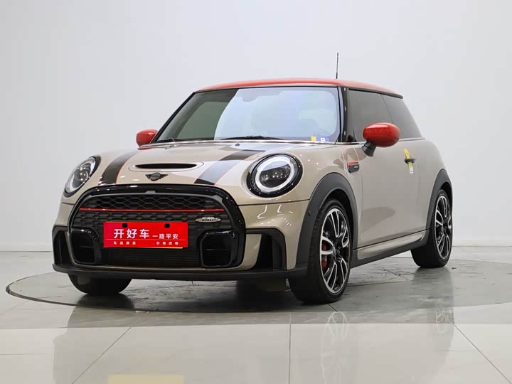 MINI Hatch — фото 1