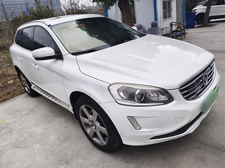 Volvo XC60 2015 T 5 AWD — фото 22