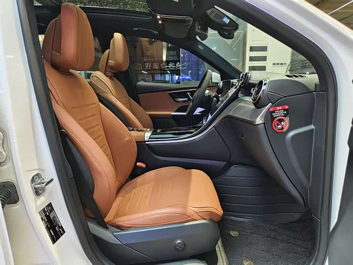Mercedes-Benz GLC 2024 GLC 260 L 4 MATIC 7 — фото 12