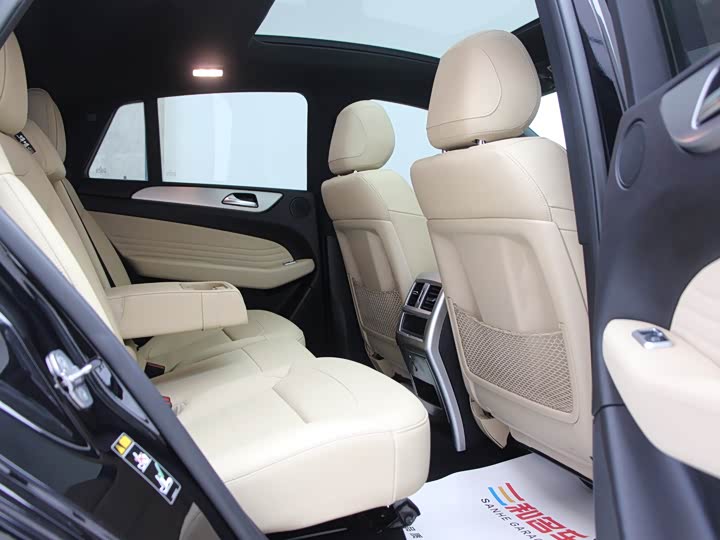 Mercedes-Benz GLE 2018 GLE 320 4 MATIC SUV — фото 10