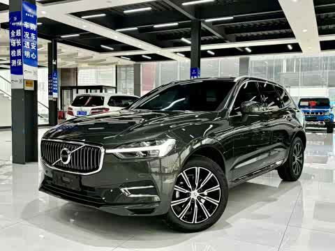 Volvo XC60 2021 T 5 4 WD — фото 12