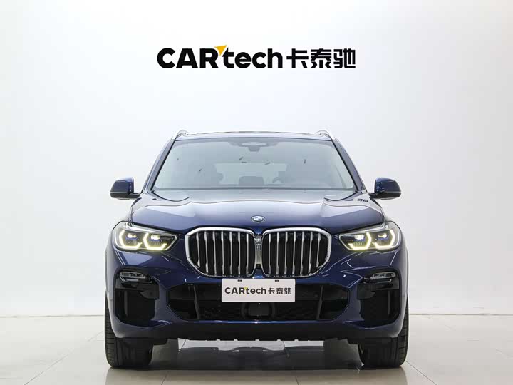 BMW X5 2019 x Drive 40i M — фото 2