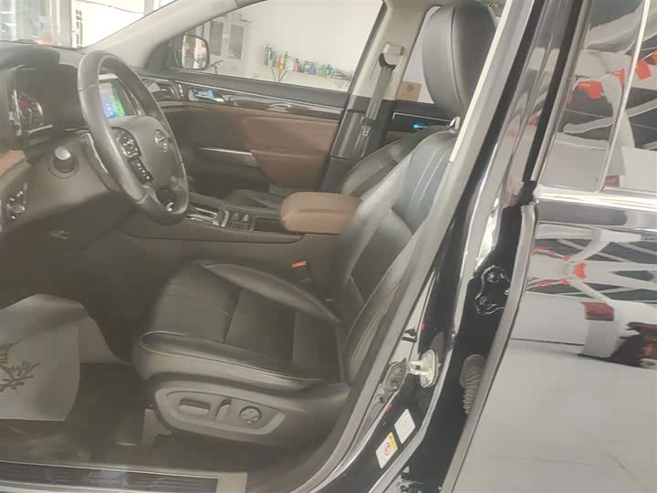 Trumpchi GS8 2017 320 T 2 WD ( ) — фото 11