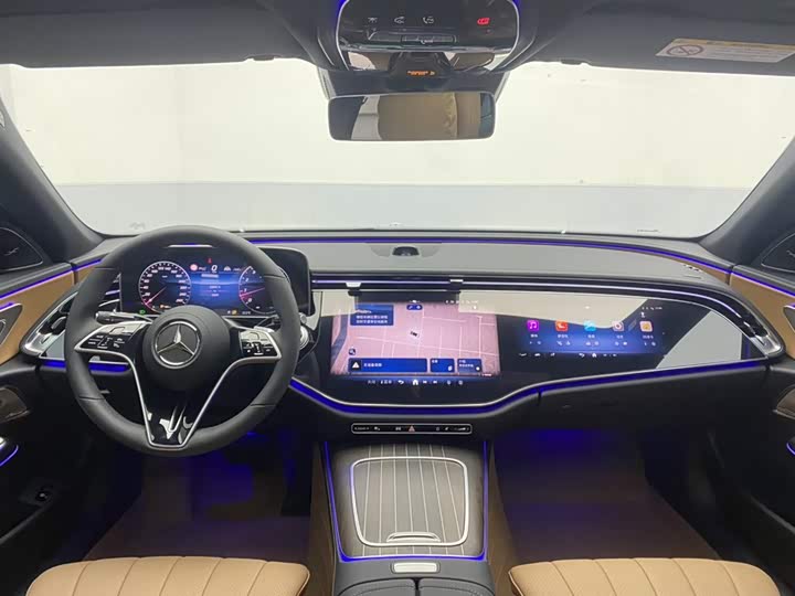 Mercedes-Benz E-Class 2026 E 300 L Luxury — фото 13