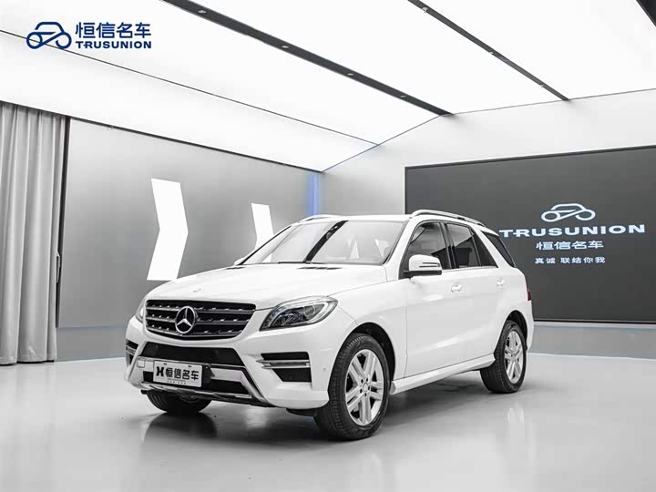 Mercedes-Benz M-Class 2014 ML 320 4 MATIC — фото 3