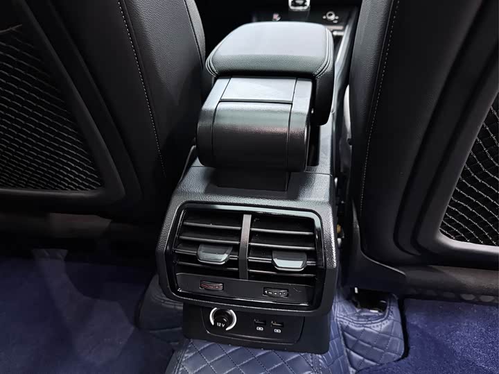 Audi Q3 2019 40 TFSI — фото 19