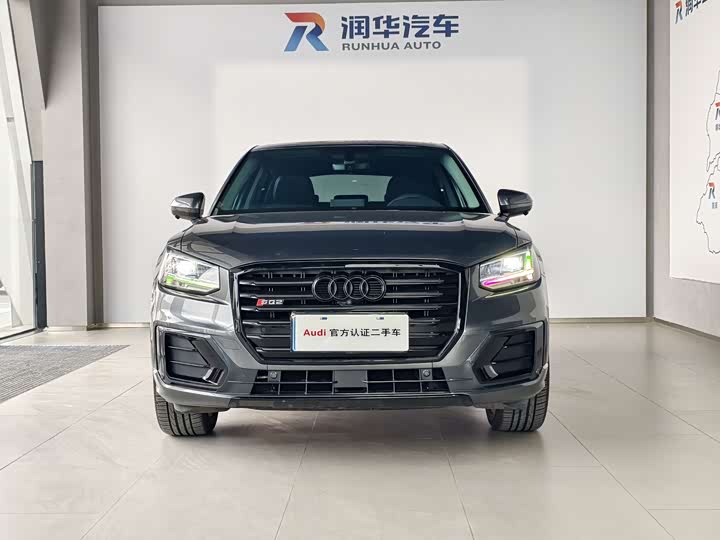 Audi Q2L 2020 35 TFSI — фото 2