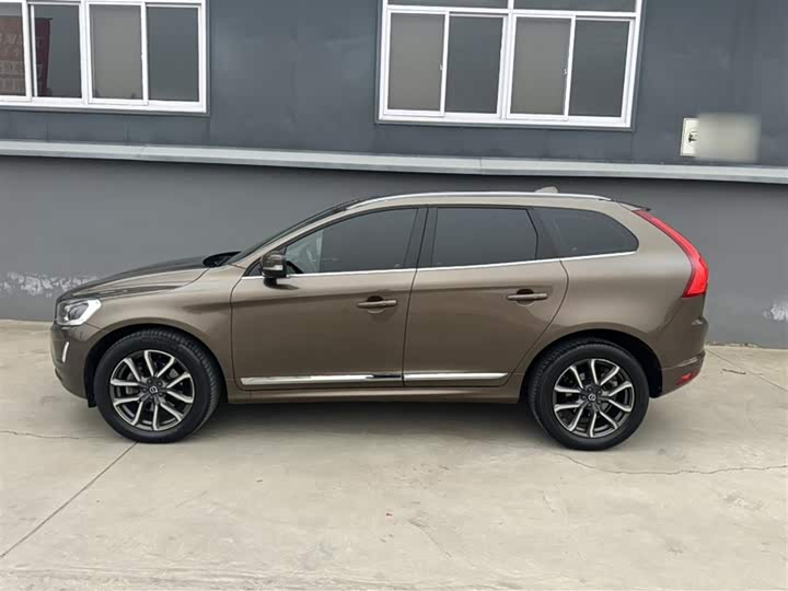 Volvo XC60 2017 T 5 AWD — фото 25