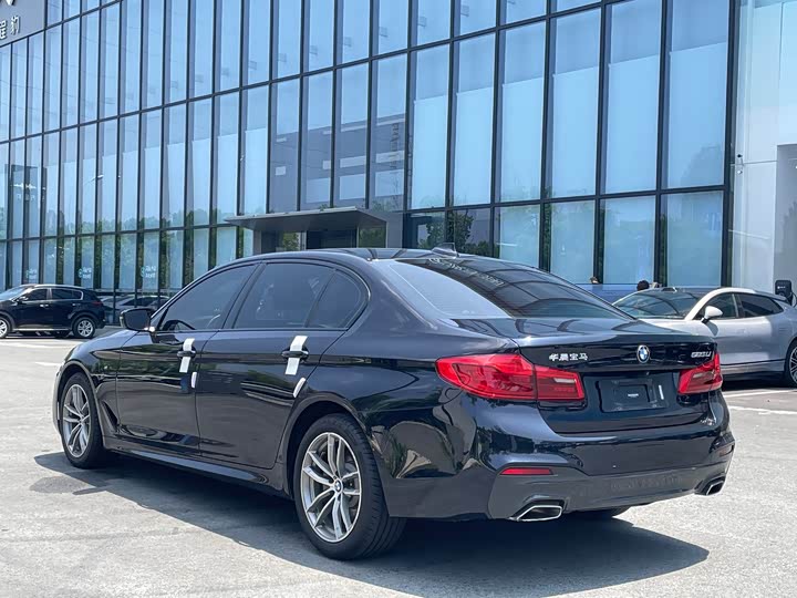 BMW 5 Series 525Li M спортпакет — фото 18