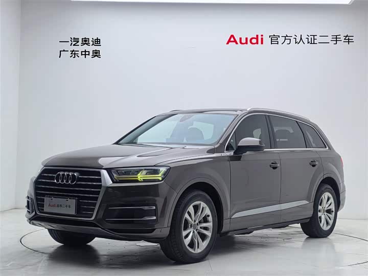 Audi Q7 2018 40 TFSI Comfort — фото 1