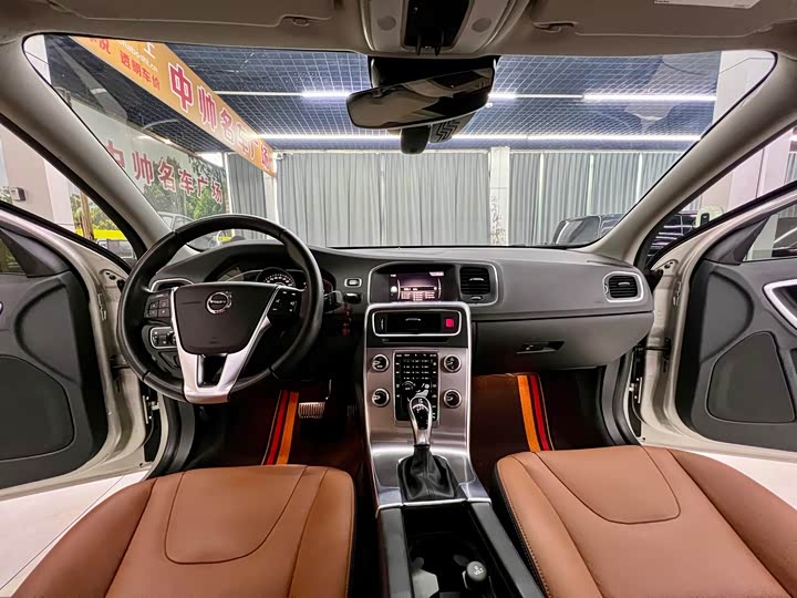 Volvo S60 2019 S 60 L T 3 — фото 16