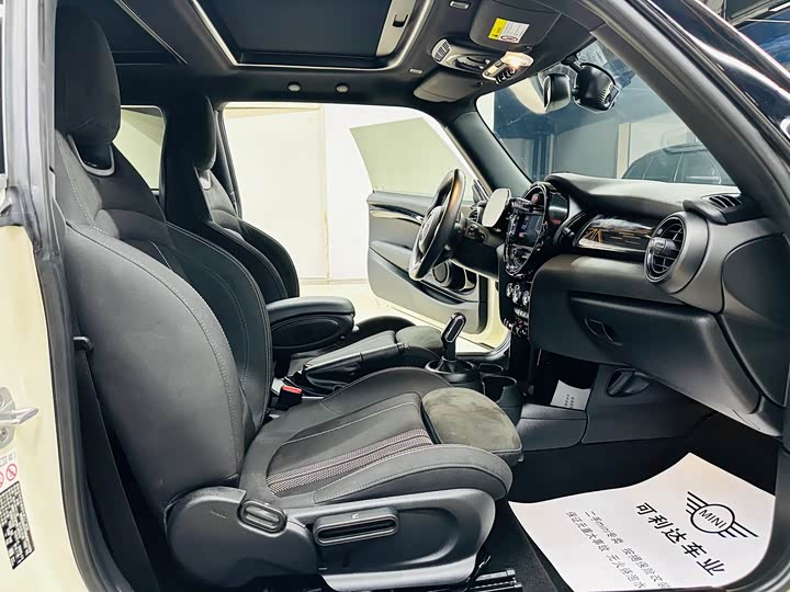 MINI Hatch — фото 15