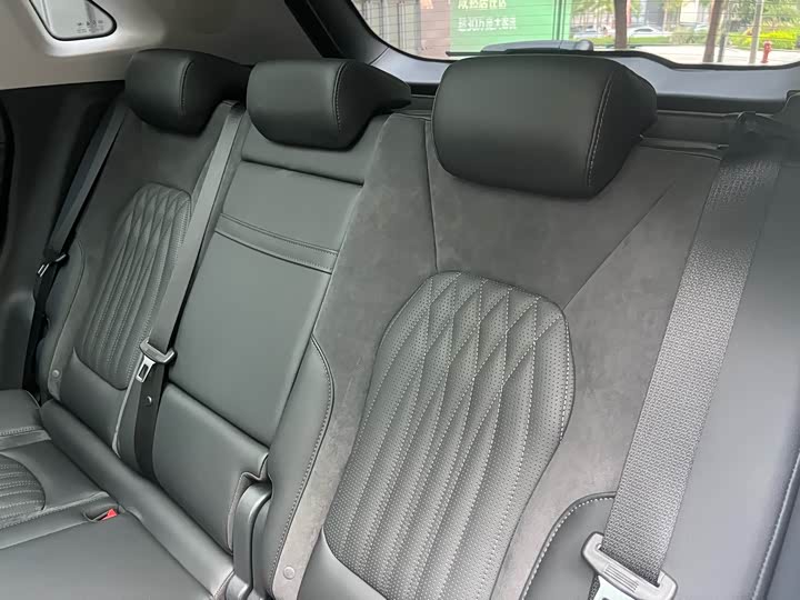Hongqi HS5 2023 2.0 T Pro — фото 21