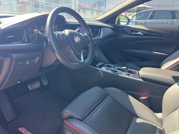Buick Regal — фото 4