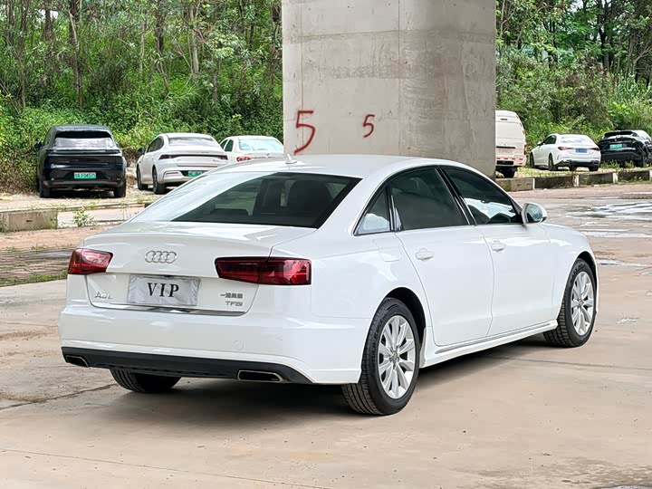 Audi A6L TFSI — фото 9