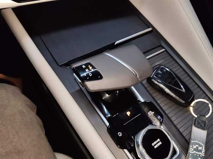 Changan CS75 PLUS 2023 1.5 T ATPremium — фото 14