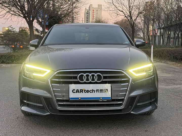 Audi A3 2020 Limousine 35 TFSI V — фото 2