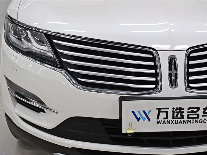 Lincoln MKC 2018 2.0 T 2 WD — фото 2