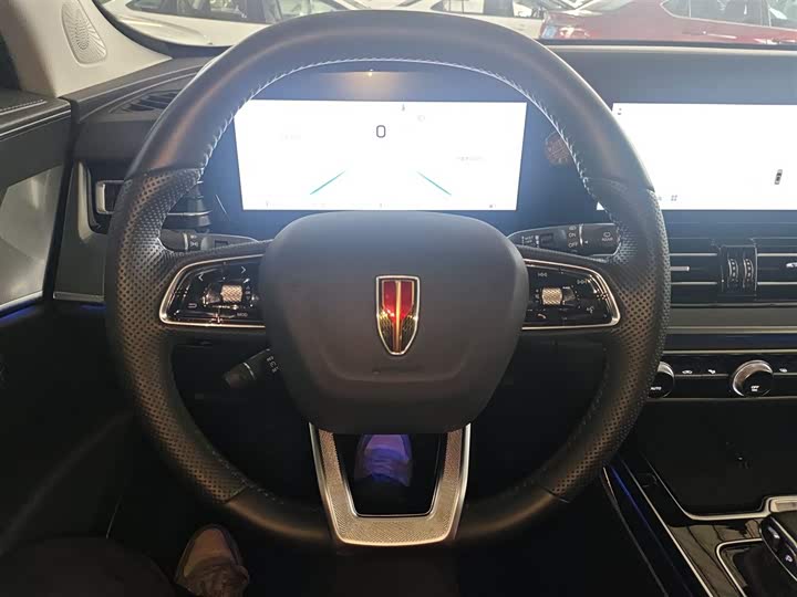 Hongqi HS5 2023 2.0 T Pro — фото 11