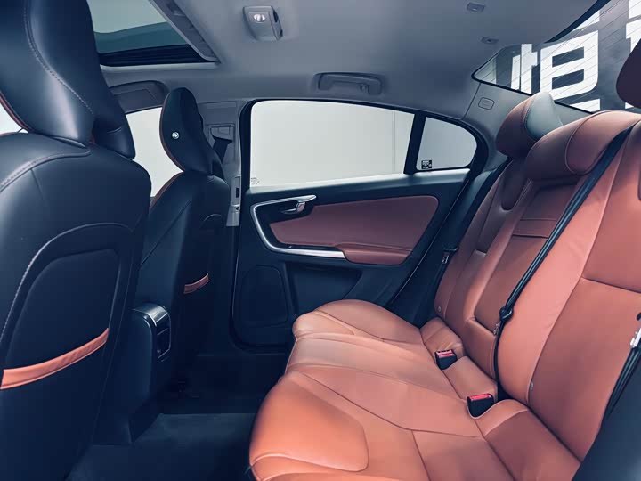 Volvo S60 2019 S 60 L T 5 — фото 10