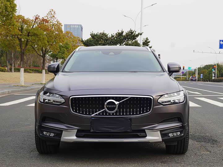 Volvo V90 2020 Cross Country T 5 AWD — фото 2