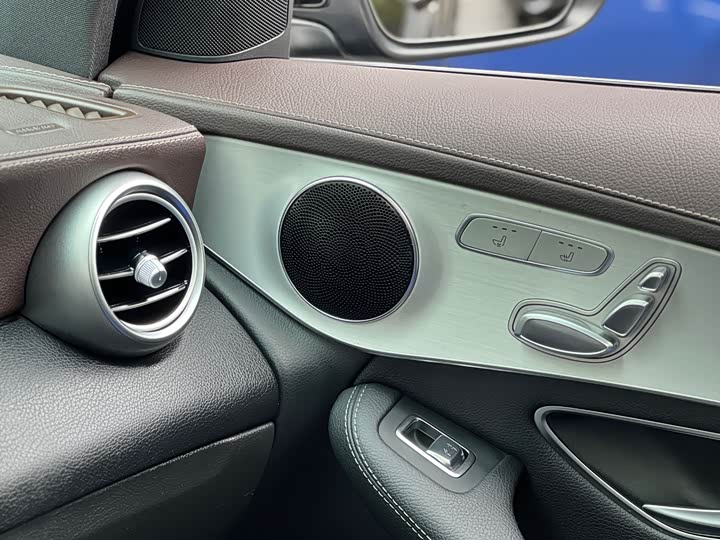 Mercedes-Benz GLC 2020 GLC 260 L 4 MATIC — фото 16