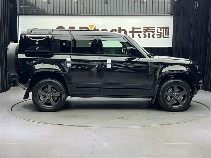 Land Rover Defender — фото 4