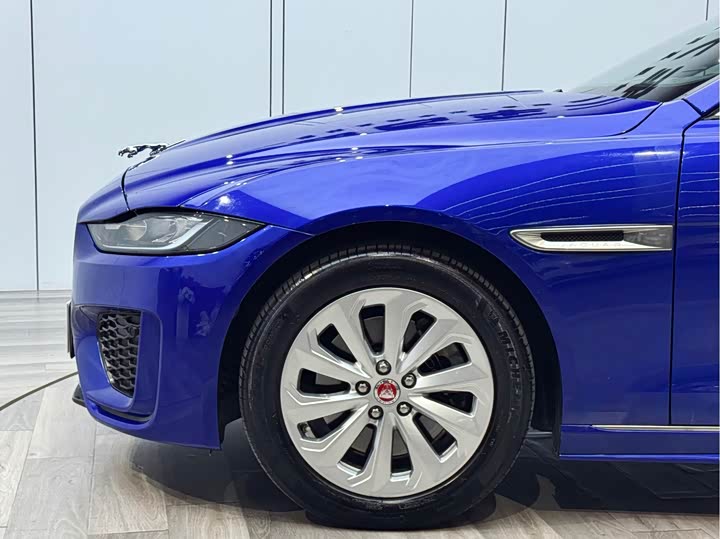 Jaguar XEL 2020 2.0 T 200 PS R-DYNAMIC — фото 24