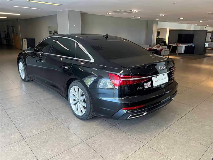 Audi A6L 2020 45 TFSI — фото 4