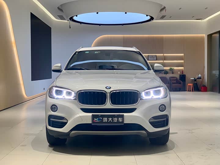 BMW X6 2018 x Drive 35i Leading — фото 2
