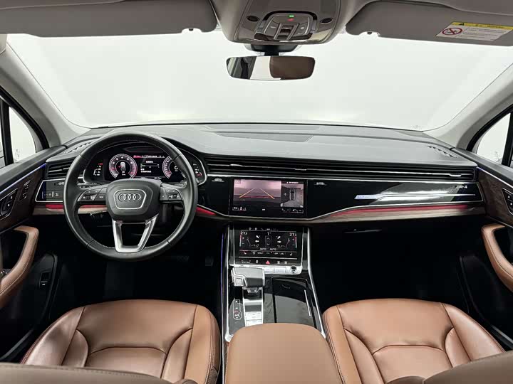 Audi Q7 2024 45 TFSI quattro S line — фото 9