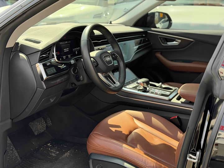 Audi Q8 2019 55 TFSI — фото 4