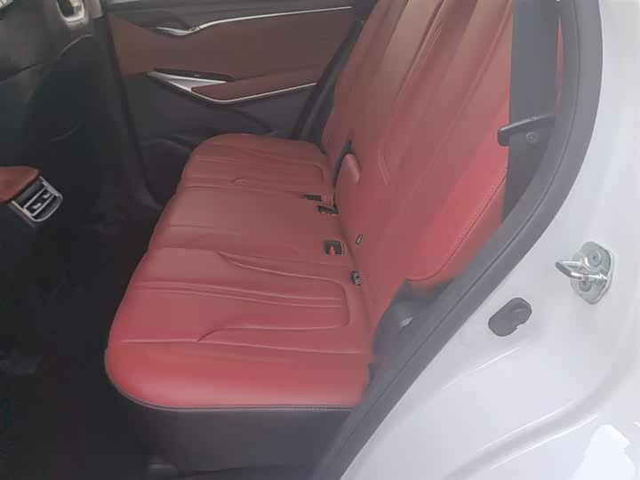 Changan CS75 PLUS 2021 2.0 T AT — фото 17