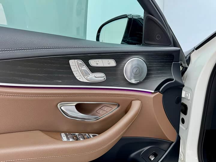Mercedes-Benz E-Class 2020 E 300 L — фото 9