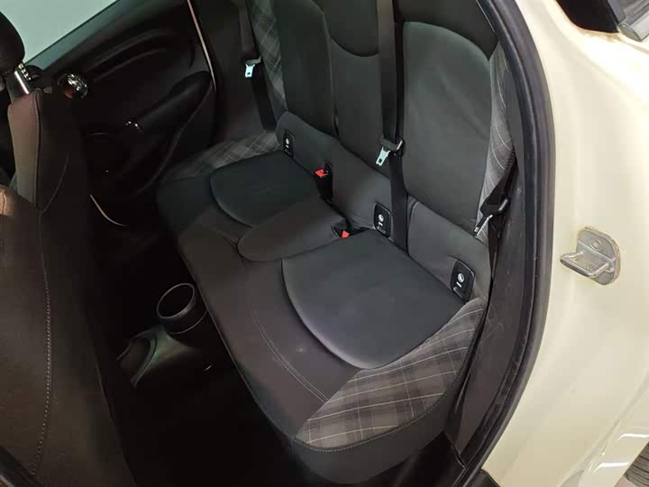 MINI Hatch — фото 14