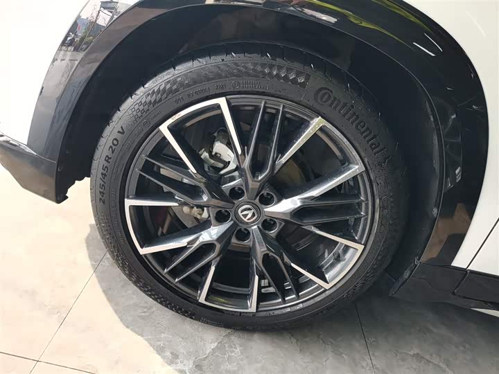 Changan UNI-T 2023 1.5 T Premium — фото 23