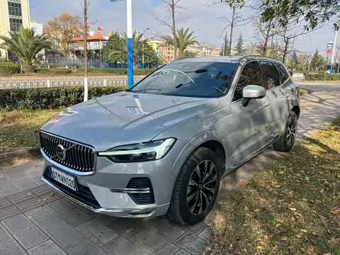 Volvo XC60 2023 B 5 4 WD — фото 10
