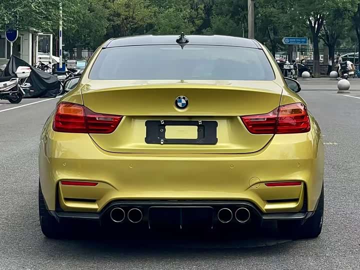 BMW M4 — фото 6