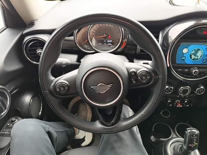MINI Hatch — фото 11