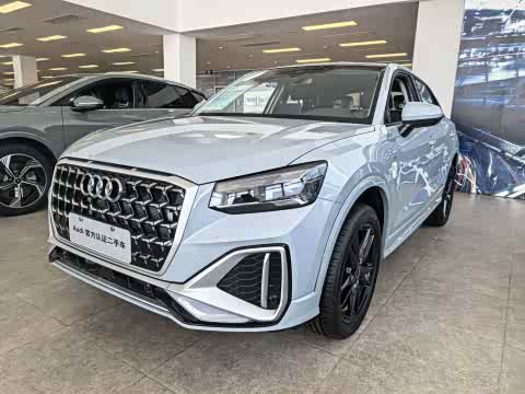 Audi Q2L 2025 35 TFSI — фото 17