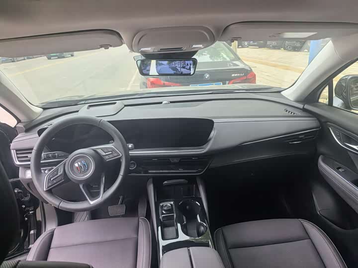 Buick Plus 2025 Plus 28 T 2 WD — фото 10