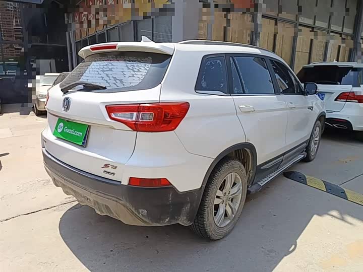 Changan CS75 2016 2.0 L MTLuxury V — фото 7
