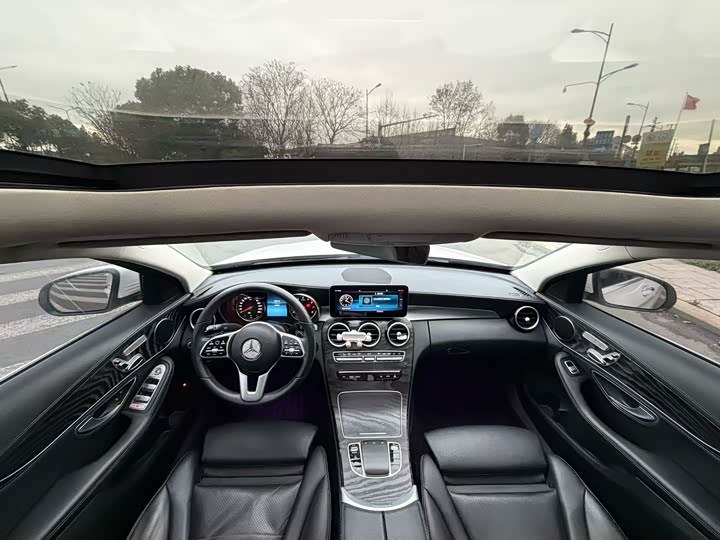 Mercedes-Benz C-Class 2019 C 260 L — фото 6